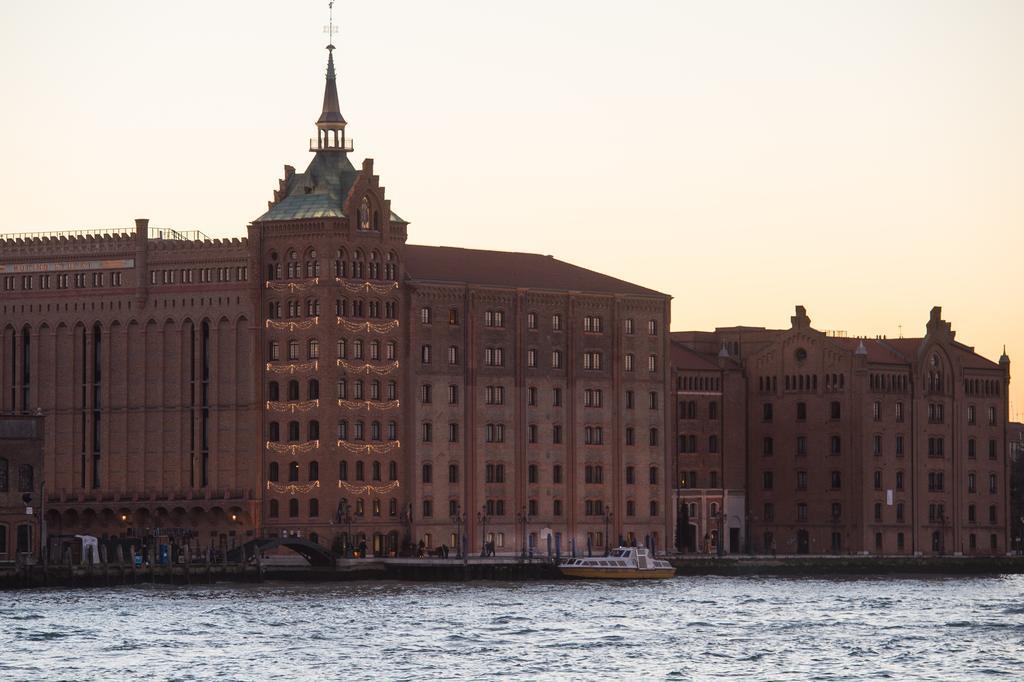 شقة Residenza Giudecca Molino Stucky البندقية الغرفة الصورة
